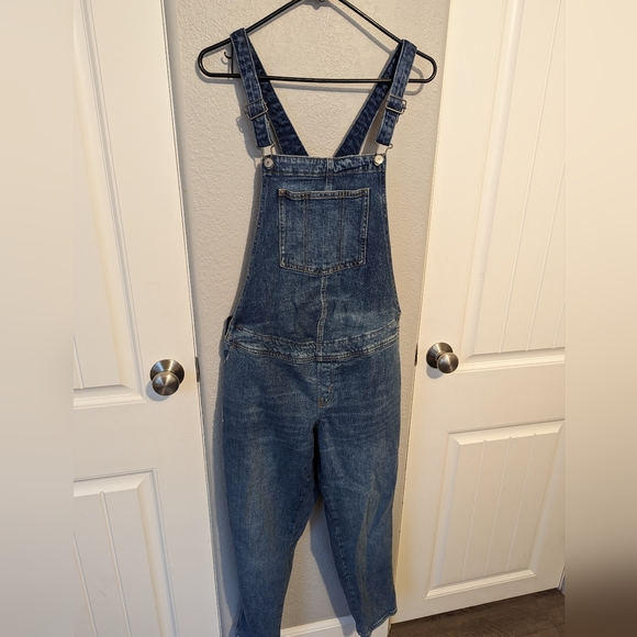 Maternity overalls - Picture 2 of 5
